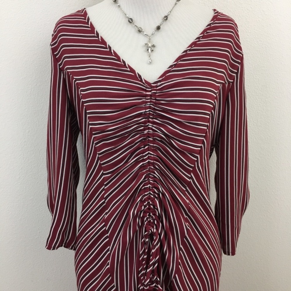 Spirit of Grace | Ruffled Dress - Picture 3 of 12